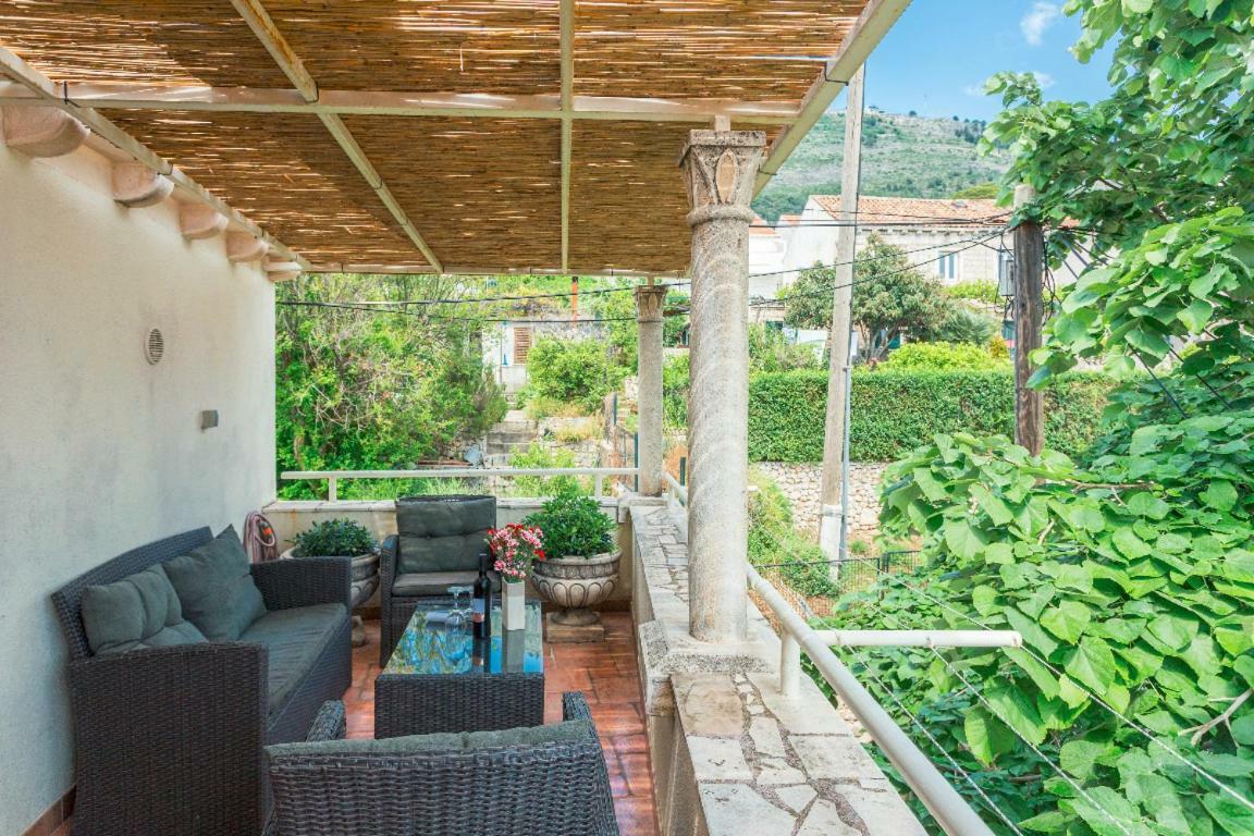 Apartman Laura *